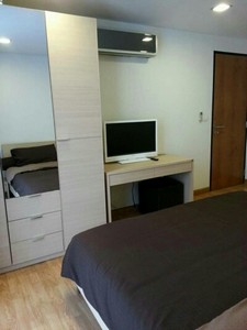ٻҾ For rent Alcove Sukhumvit 49 ample room 48 sqm 1 bed 1 bath next to bts Thonglor