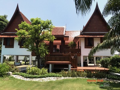 ٻҾ Magnificent Modern Thai Teak House for rent near Mabprachan, Pattaya. Fully furnished, private pool and private putting green. 