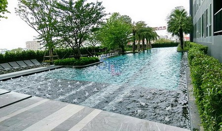 ٻҾ For Rent or Sale Ideo Mobi Eastgate Bangna pool view, negotiable price, new room