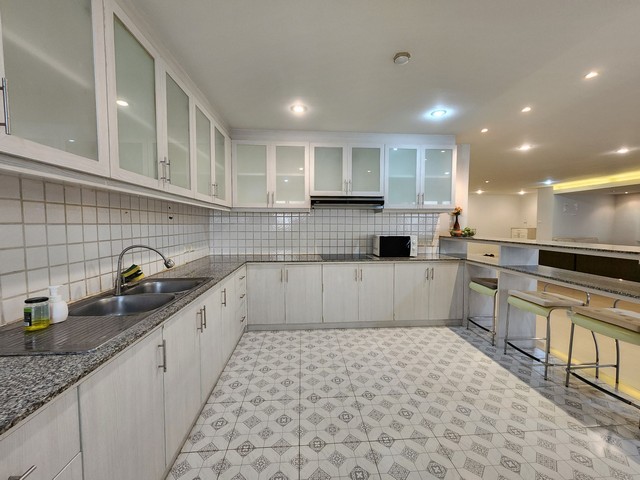 �ٻ�Ҿ For Sell Le Premier 2 Duplex 4 ��ͧ�͹ ��Ҵ 258 ��.�. ��� BTS �ͧ���� 