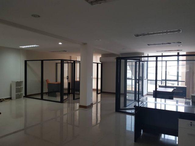 ٻҾ HR 2604 Ϳ 4 2 ç BIZ ͹ت Ѳҡ зӹѡҹ 