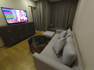 ٻҾ Klass Langsuan for Rent 1bedroom 45 sqm This is a super prime location in Bangkok and is brand new