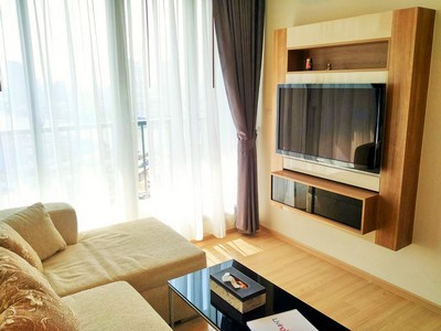 ٻҾ Condo for Rent Rhythm Sathorn BTS Saphan Taksin 1BR 45 sqm 35,000 THB Fully furnished