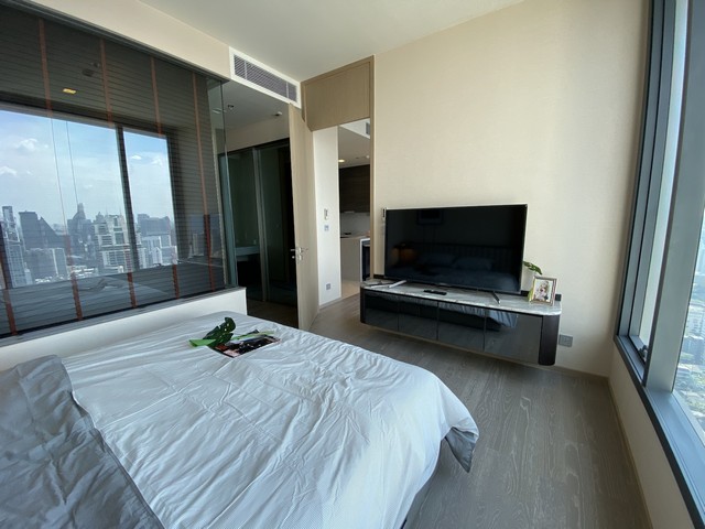 ٻҾ Condo for rent at THE ESSE ASOKE, 37th floor, clear view, king size bed, fully furnished