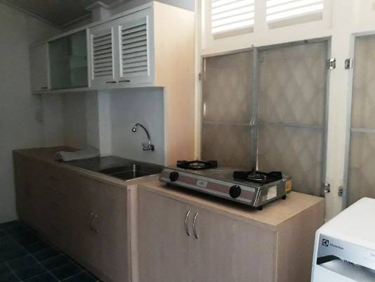 ٻҾ Urgent Rent Nice House Single Near BTS Plernjit 3 Bedrooms 2 Bath fully furnish 