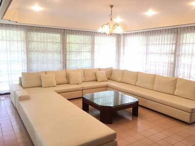 ٻҾ Luxury large house for rent located in Sukhumvit 71 road land area 340 sq.wa