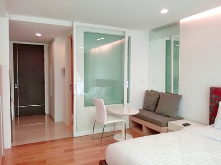 ٻҾ Nice room for Rent 15 Sukhumvit Residenses Soi Sukhumvit 13-15