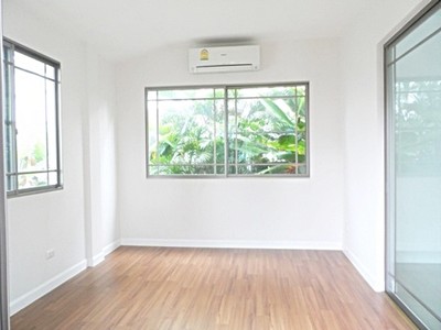 ٻҾ Detached House For Sale OR Rent, Manthana Lake Watcharaphon Sukhapiban 5, 50 SQW 3Bed 3Bath best in watcharaphon