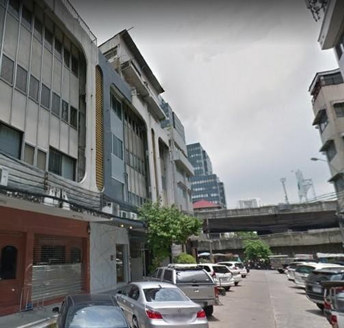 ٻҾ Code10140 Silom Building For RENT ҵ֡ 4  ѡ  BTS ѡ з Hostel