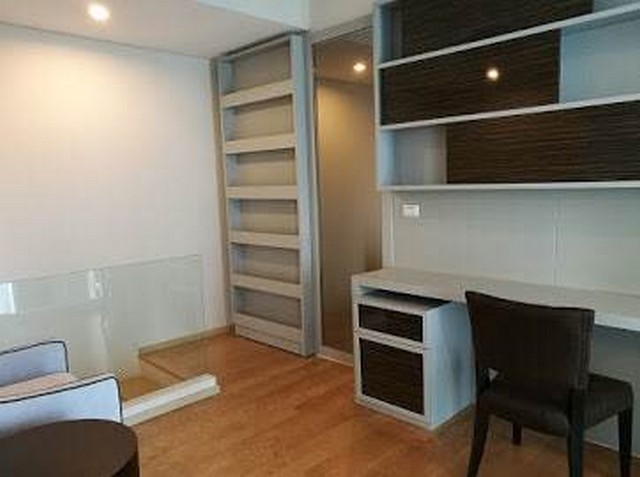 ٻҾ Condo for rent  Villa Asoke Petchaburi-tudmai 1/duplex  鹷ҧ ú ҤҴ 